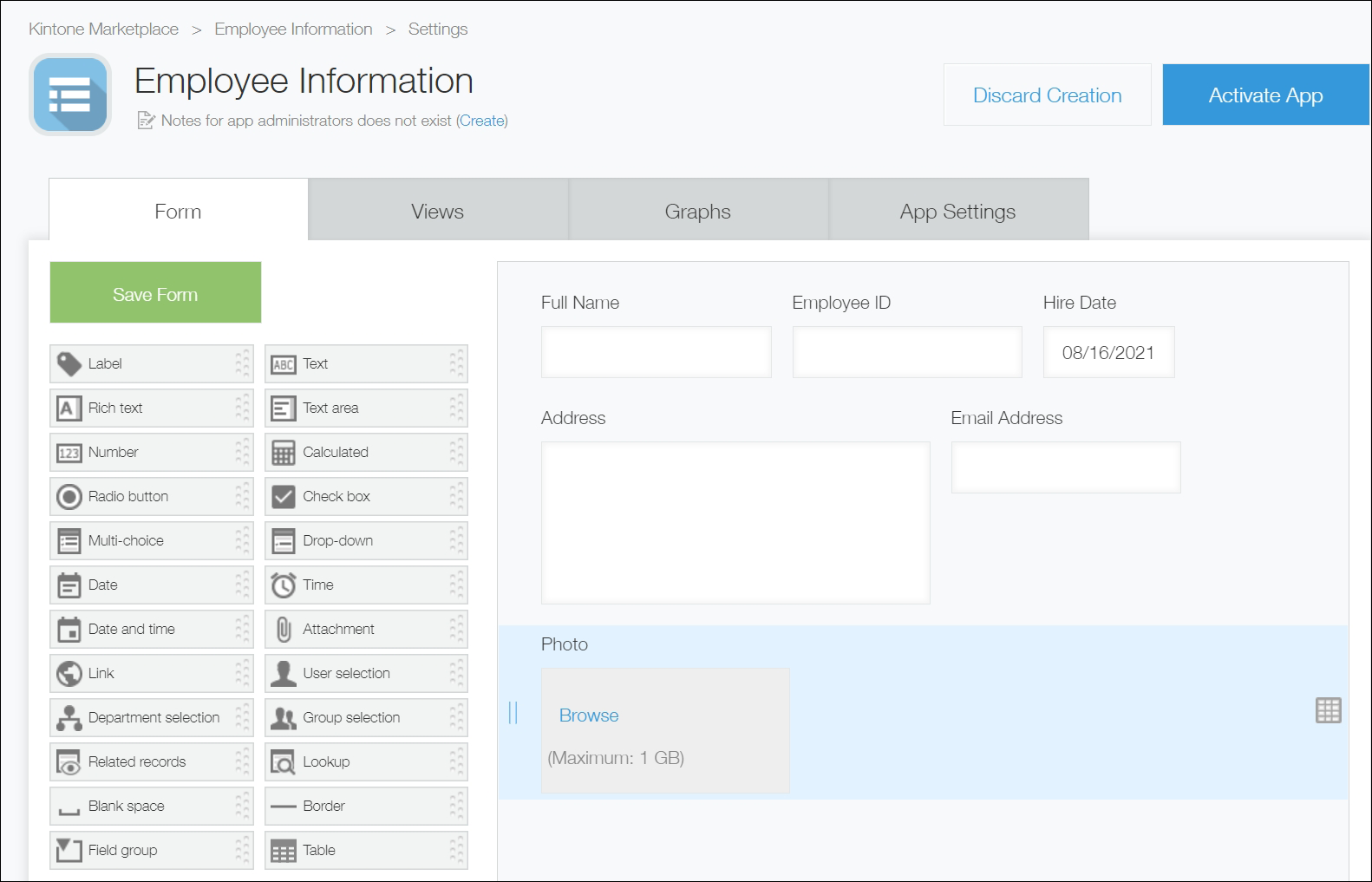 Screenshot: All of the input fields have been placed on the "Form" tab in App Settings